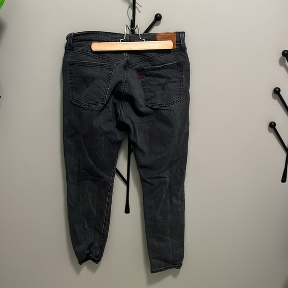 Levi’s gray high waisted 501 skinny with buttons and rip - Picture 2 of 3